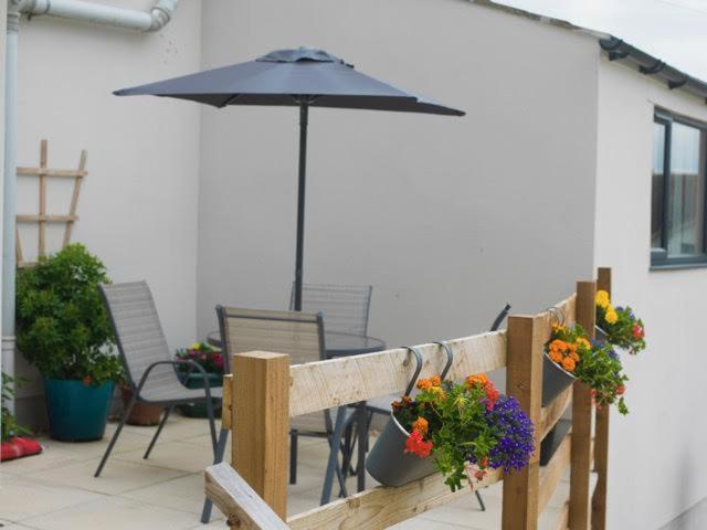 Stunning Modern Apartment In The Cotswolds Chalford Exterior photo