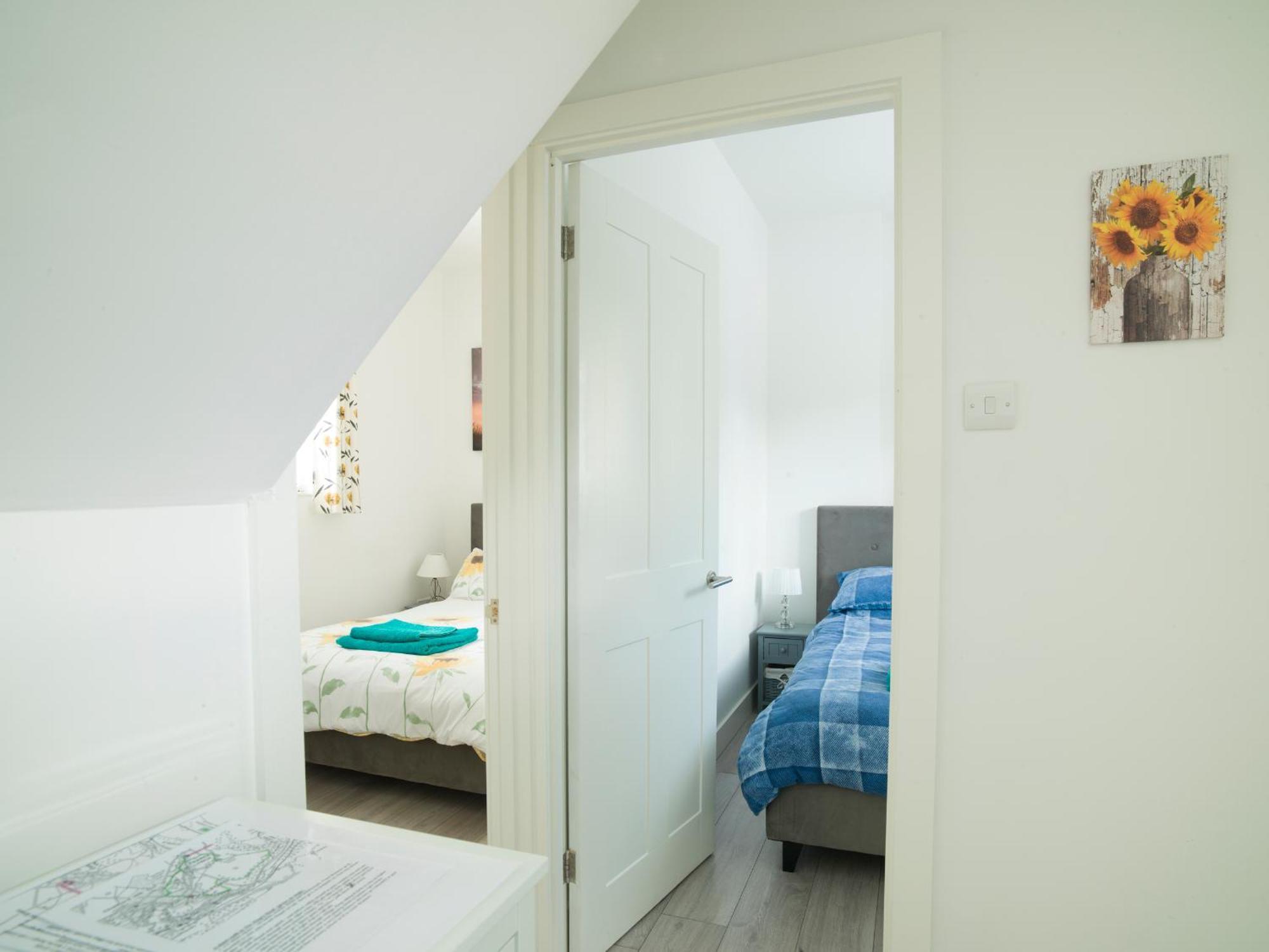 Stunning Modern Apartment In The Cotswolds Chalford Exterior photo